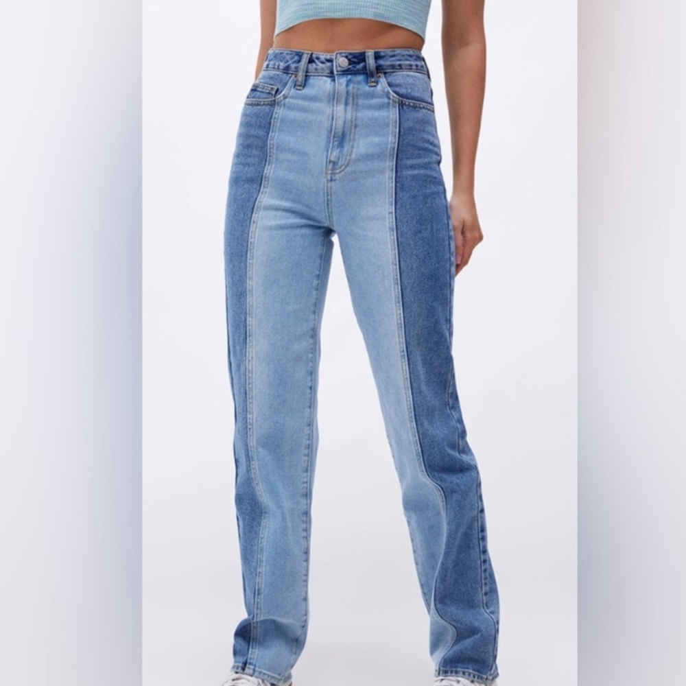 PacSun Women’s Eco Friendly 90’s High Waisted Boyfriend Jeans